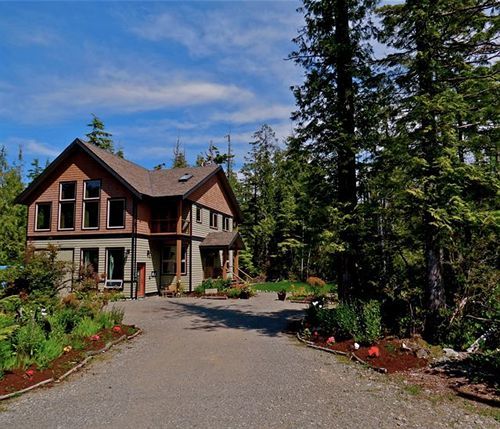 Cobble Wood And Bird Sanctuary Guest Houses 토피노 외부 사진